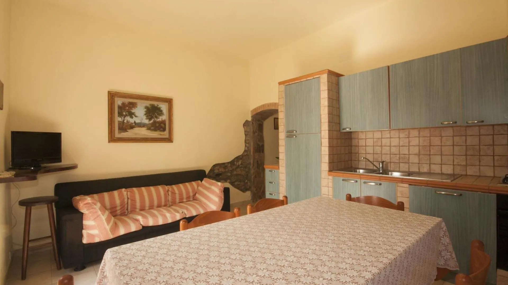 Agriturismo La Gazzella Cura Nuova Farm stay